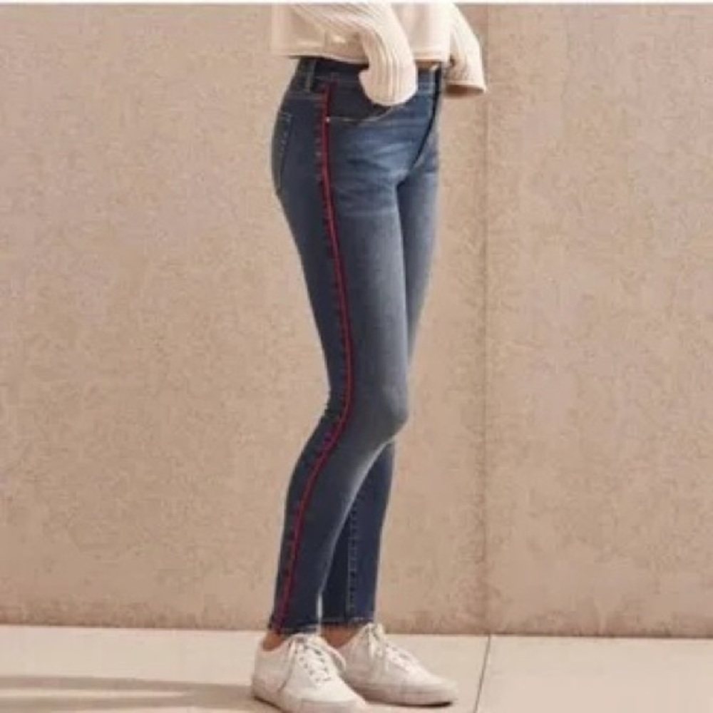 PacSun high-rise ankle jegging with red racer stripe